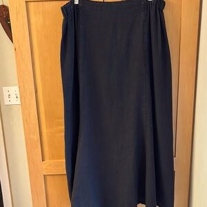 Women’s Black linen skirt, made by Flax, size L